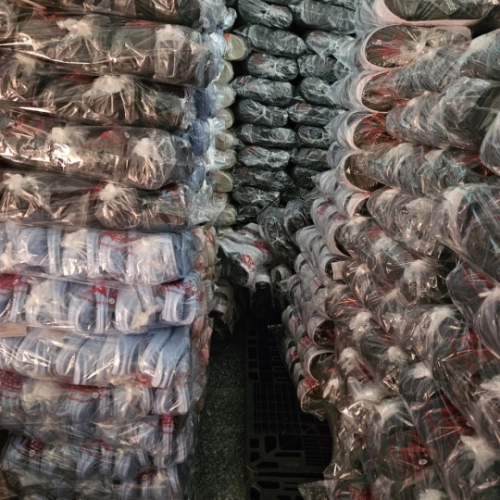 Mua Sỉ Sandal Lucky