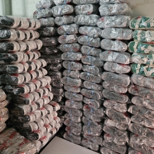 Mua Sỉ Sandal Lucky